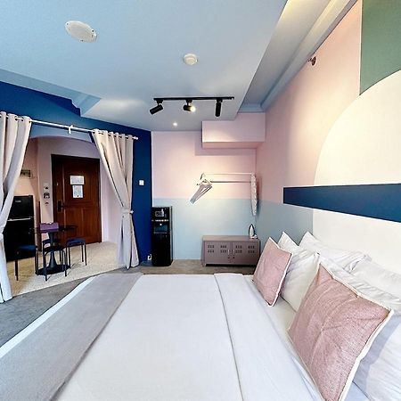 Youre At - The Majesty Apartment 반둥 외부 사진