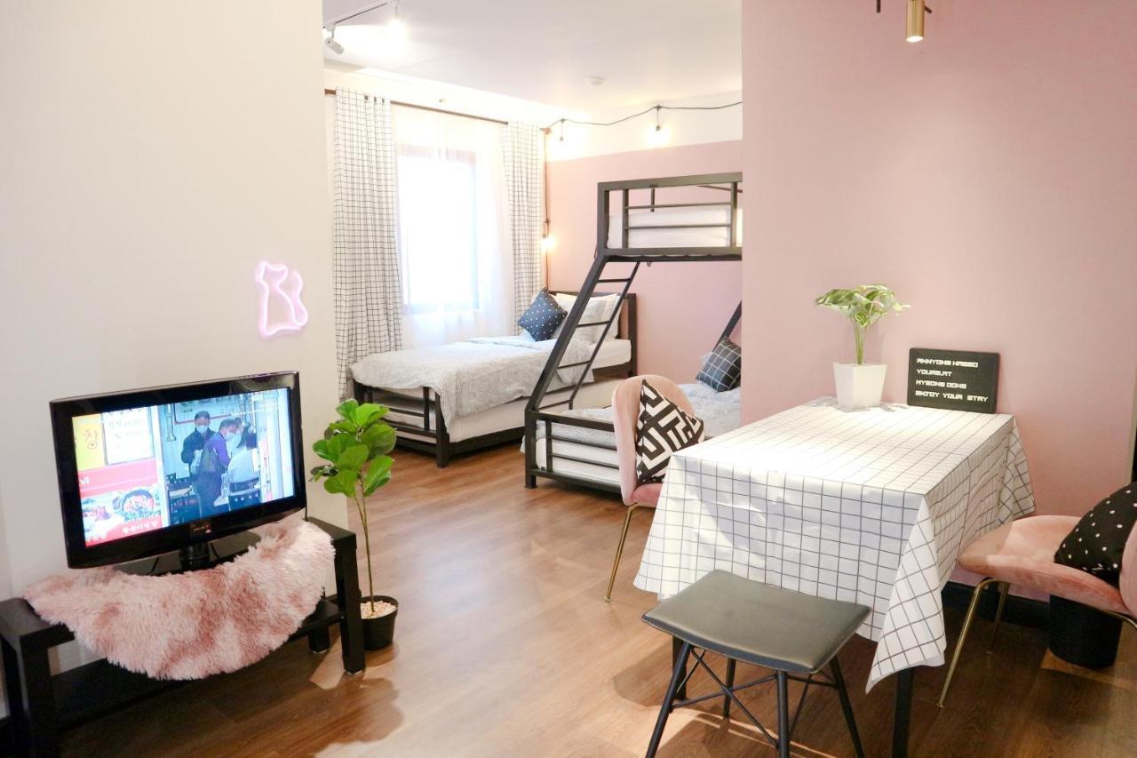 Youre At - The Majesty Apartment 반둥 외부 사진